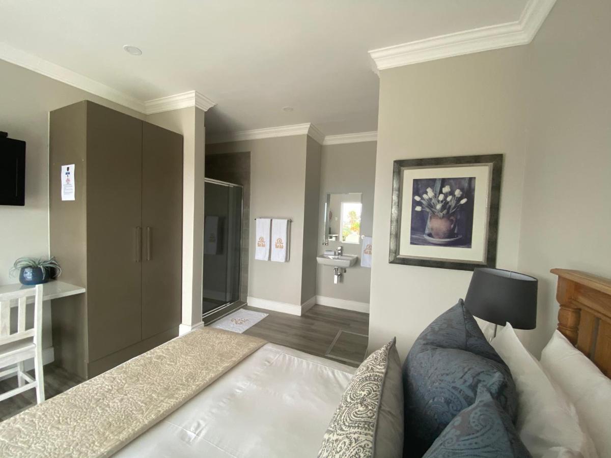 Busa Guest House อีสต์ลอนดอน ภายนอก รูปภาพ