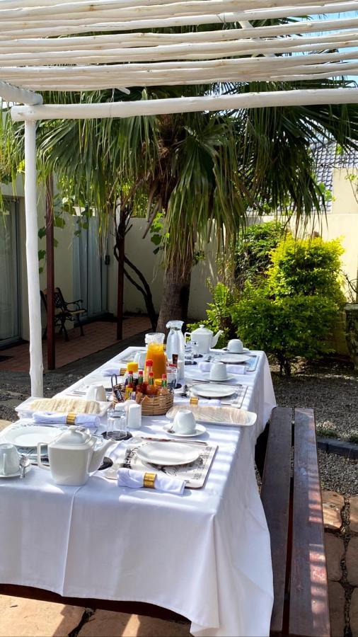 Busa Guest House อีสต์ลอนดอน ภายนอก รูปภาพ
